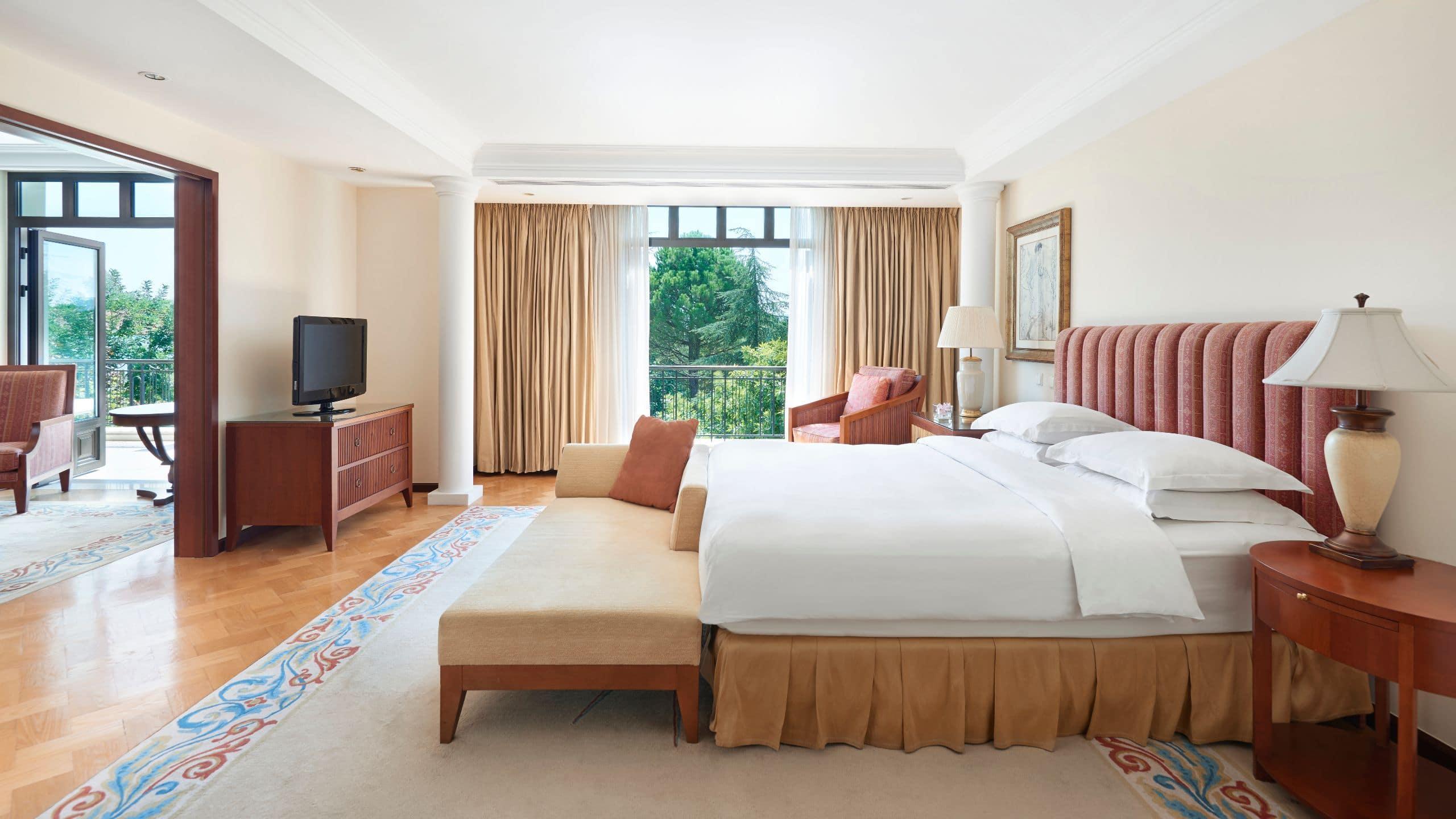 塞萨洛尼基凯悦酒店 外观 照片 A bedroom at the hotel