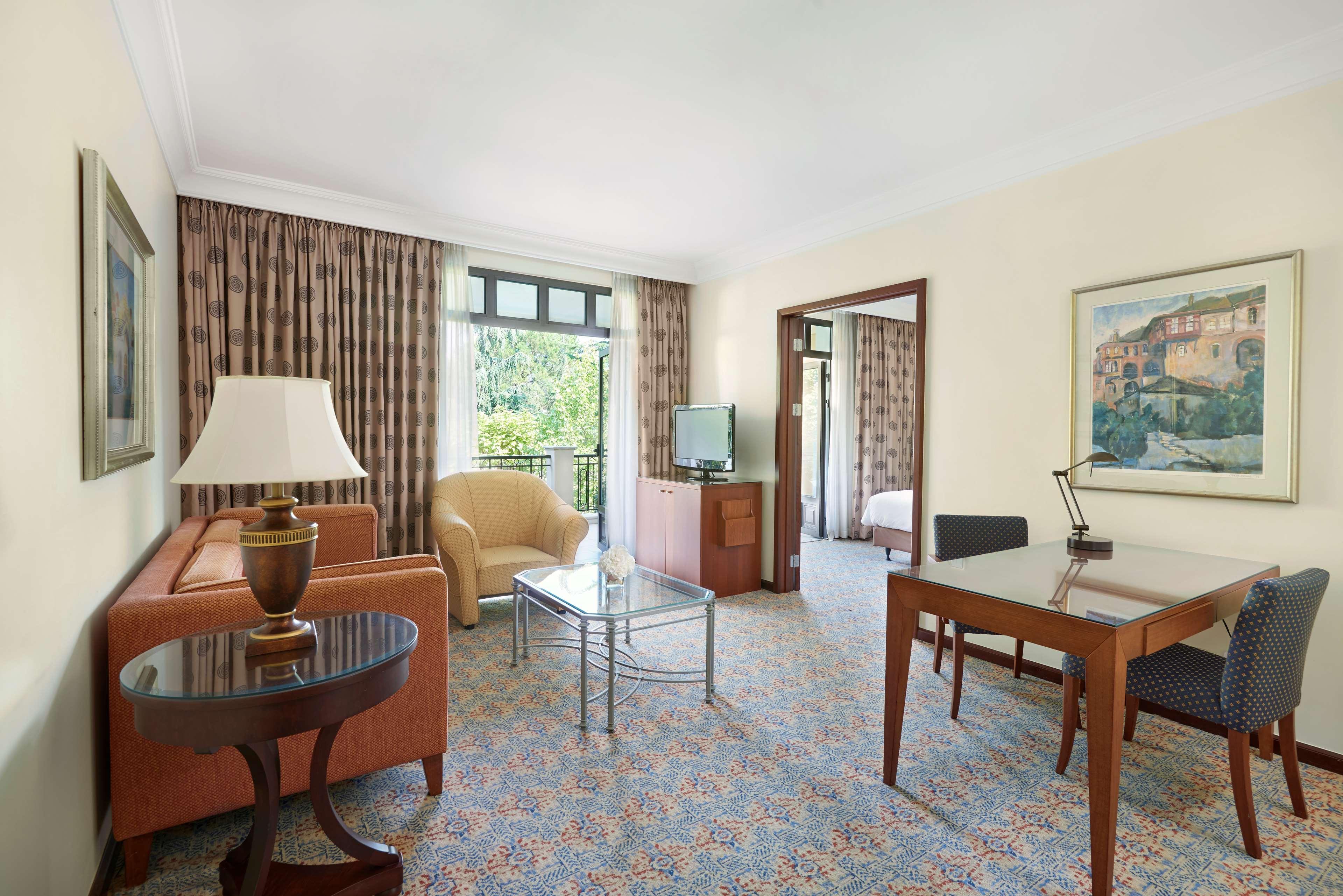 塞萨洛尼基凯悦酒店 外观 照片 A suite at the hotel