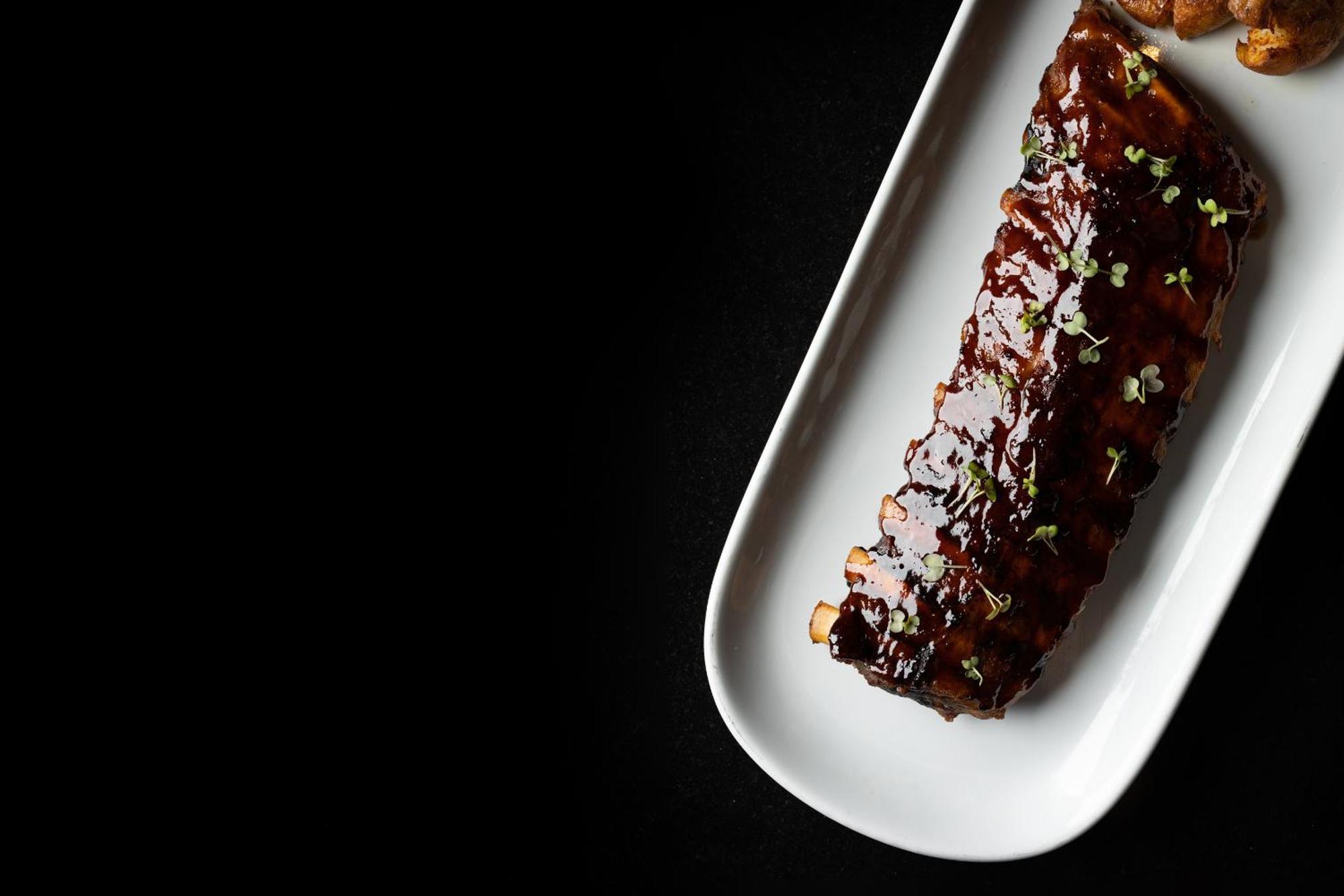 塞萨洛尼基凯悦酒店 外观 照片 A rack of pork ribs
