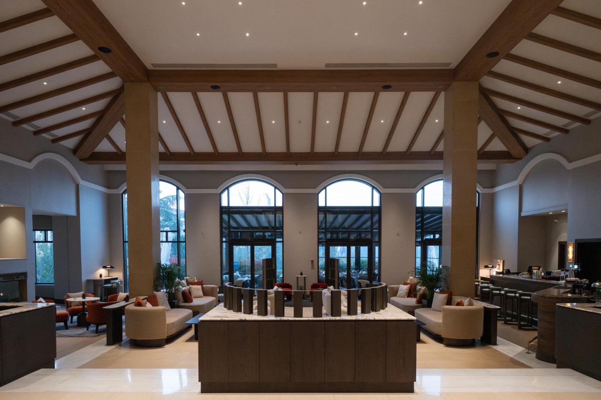 塞萨洛尼基凯悦酒店 外观 照片 The lobby of the hotel
