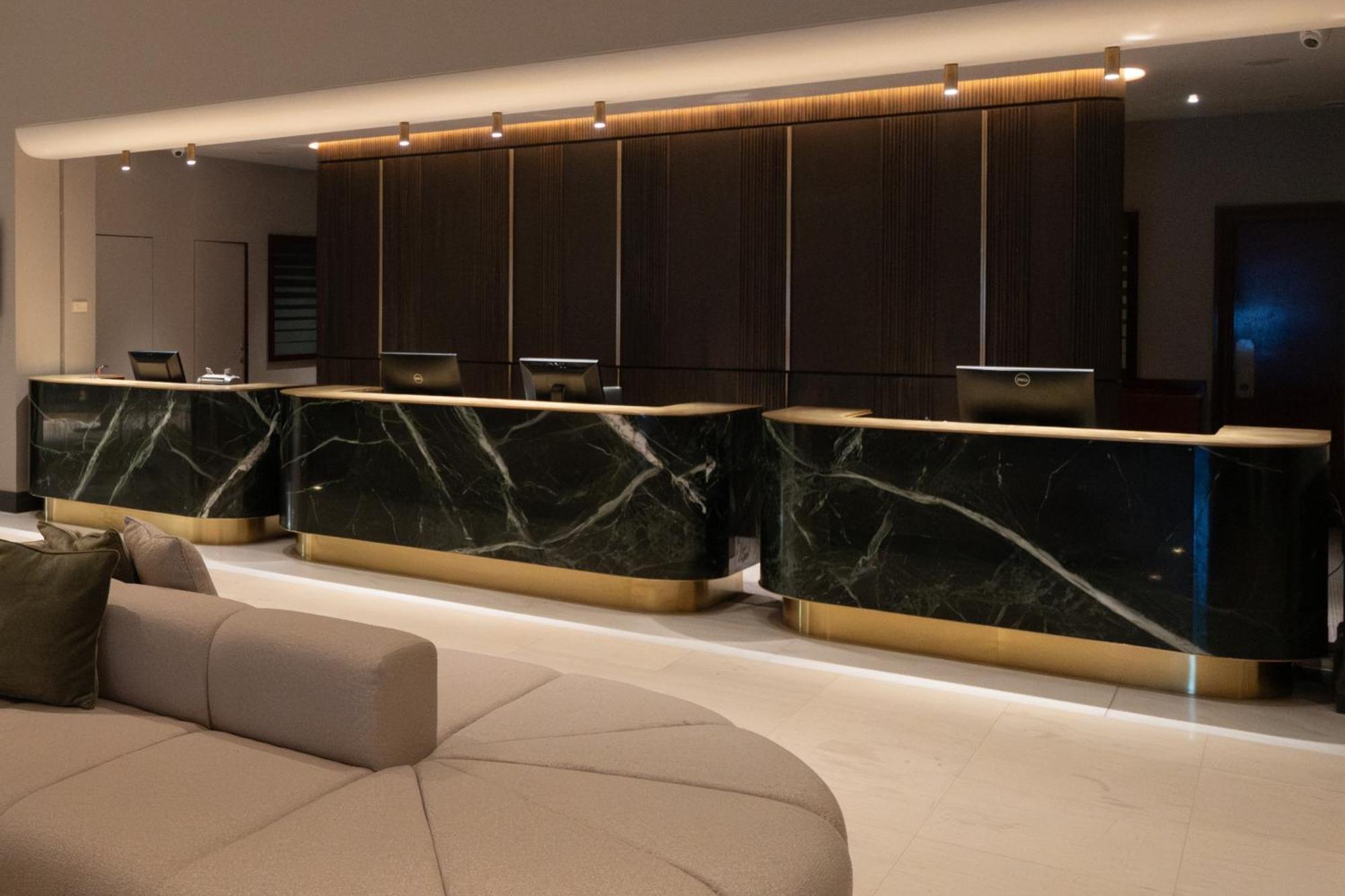 塞萨洛尼基凯悦酒店 外观 照片 The lobby of the hotel